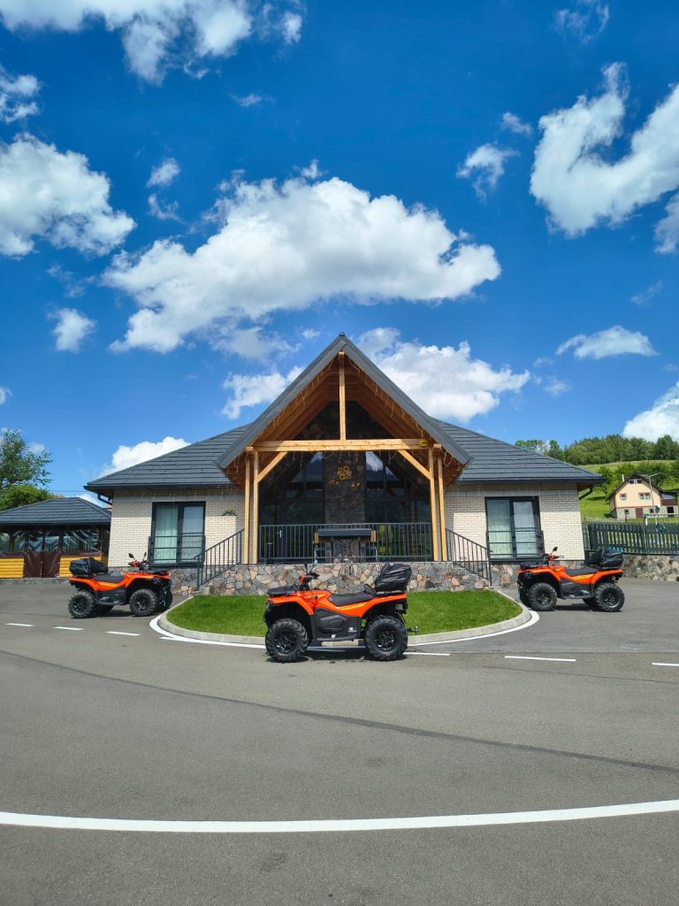 Inchiriere ATV-uri la Country Relax